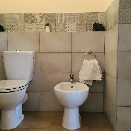 Jasmine סנטה תרזה די ריבה