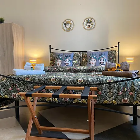 Jasmine Santa Teresa Di Riva