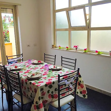 Jasmine B&B 4*