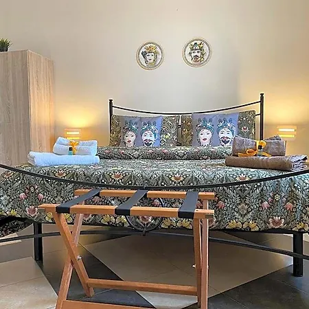 Jasmine 4* Санта-Тереза-ди-Рива