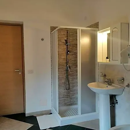 Jasmine 4* Санта-Тереза-ди-Рива